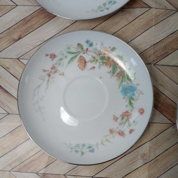 Premiere Fine China Silver Tone Trim Saucer Plates BERKSHIRE Floral Set Of 8 - Picture 9 of 10